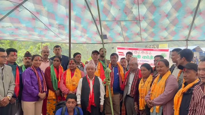 बागमती गाउँपालिकामा कांग्रेसको १५औँ महाधिवेशन सम्पन्न, वीरबहादुर लोप्चन सभापतिमा सर्वसम्मत featured image